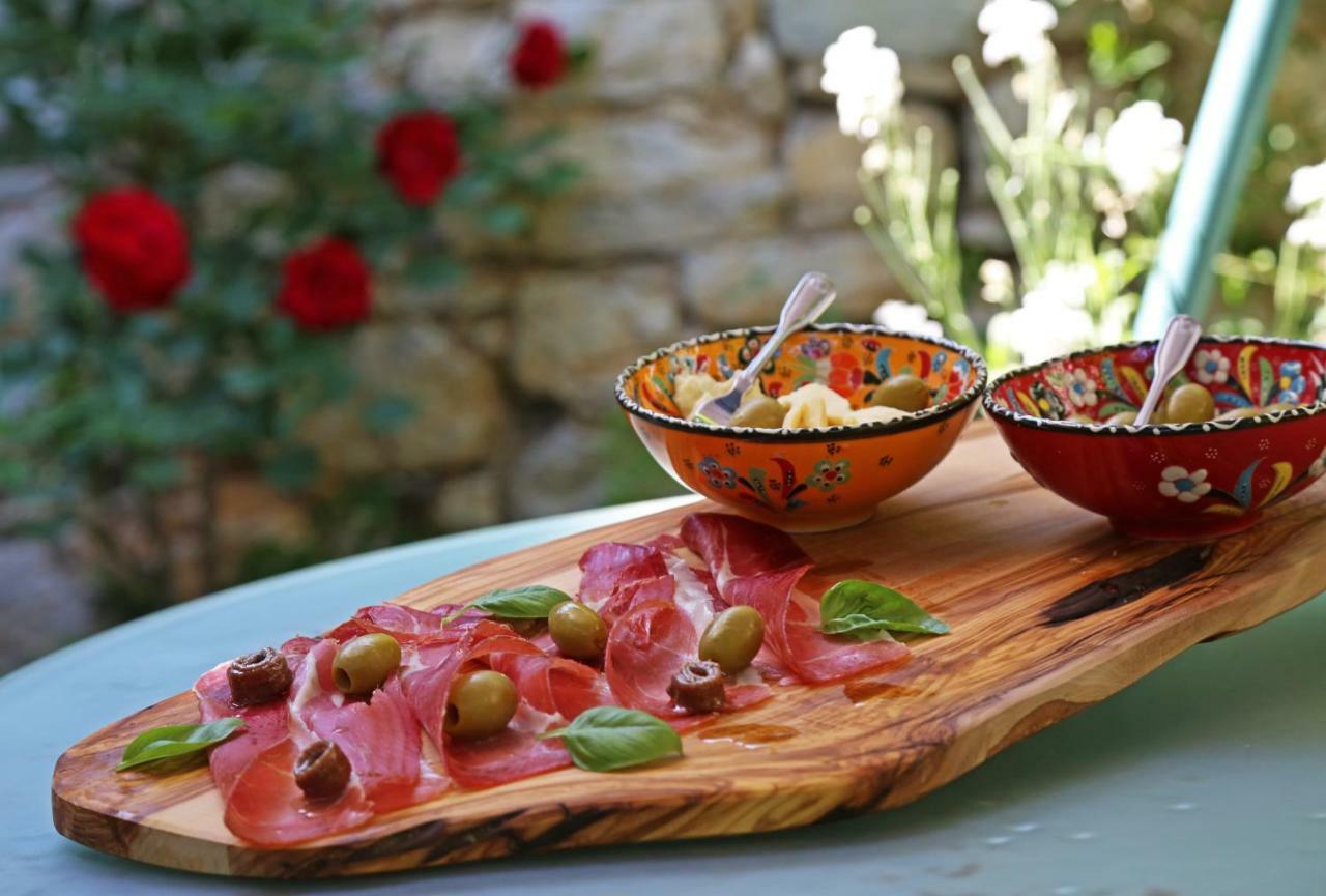 סקארדין Wine Garden Rooms מראה חיצוני תמונה